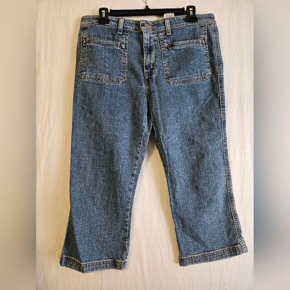 Levi's Jeans Women’s Size 11JR (32x20) Low Stretch Capris Wide Leg Mid-Rise GUC - Picture 1 of 9